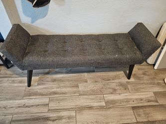 Tufted Upholstered Bench with Armrests