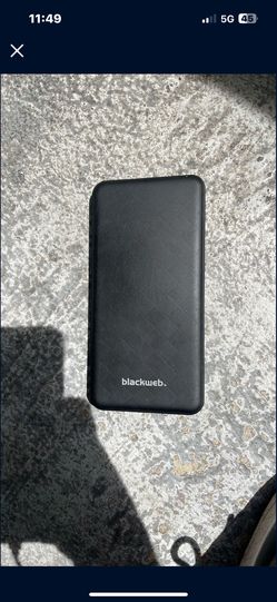 Blackweb Power Bank.