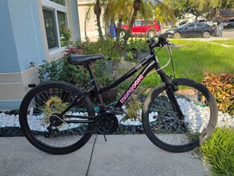 🚵 Mongoose Excursion 24" Mountain Bike – 16" Frame – $45