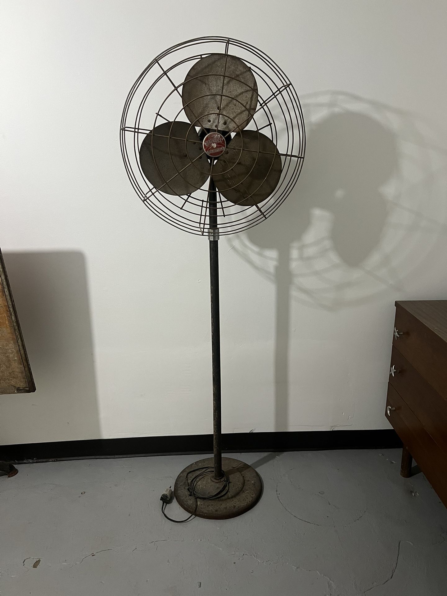 Vintage Northwest / Dayton Electric Floor Fan – $100 (as-is)