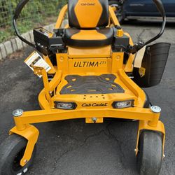 Cub Cadet 42” ZT1 Zero Turn Mower 