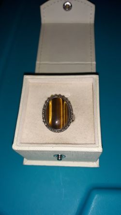 Beautiful Large Tigers eye ring