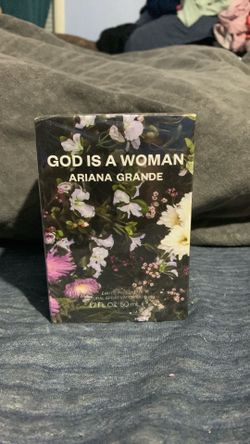 God Is a Woman perfume Ariana grande