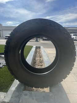 2022 Ford Bronco Tire