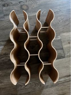 Wine holder