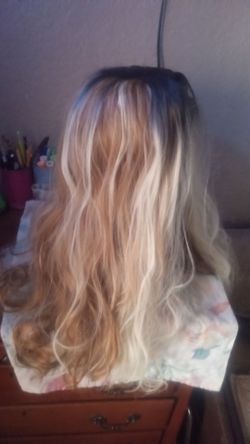 Long beautiful two tone with dark roots wig