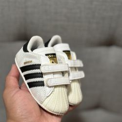 Baby Adidas 