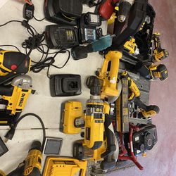 TOOL  SALE MONDAY, TUESDAY, WEDNESDAY, THURSDAY, FRIDAY AND SATURDAY 
