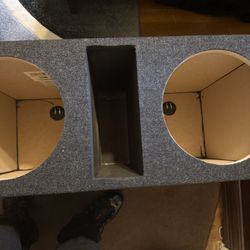 Dual 12 inch SPL subwoofer box