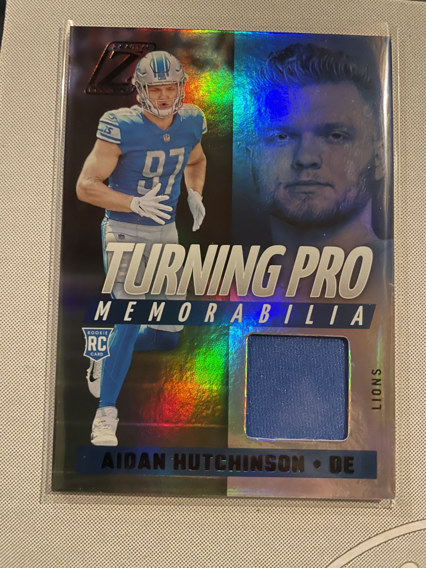 Aidan Hutchinson Jersey Turning Pro Zenith 2022 MEMORABILIA Rookie