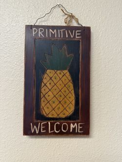 Welcome Pineapple Sign Decor 7.25” x 12”