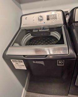 Clean GE Deep Fill top washer and dryer