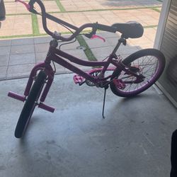 Girl bike 