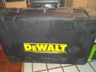 DeWalt 14.4 volt 4 piece tool kit with hard case drill saw circular saw flashlight Father's Day deal