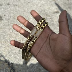 Gold Cuban Link