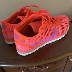 Women  Nike sneaker