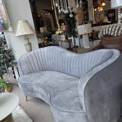 Channel Tufted Loveseat Grey