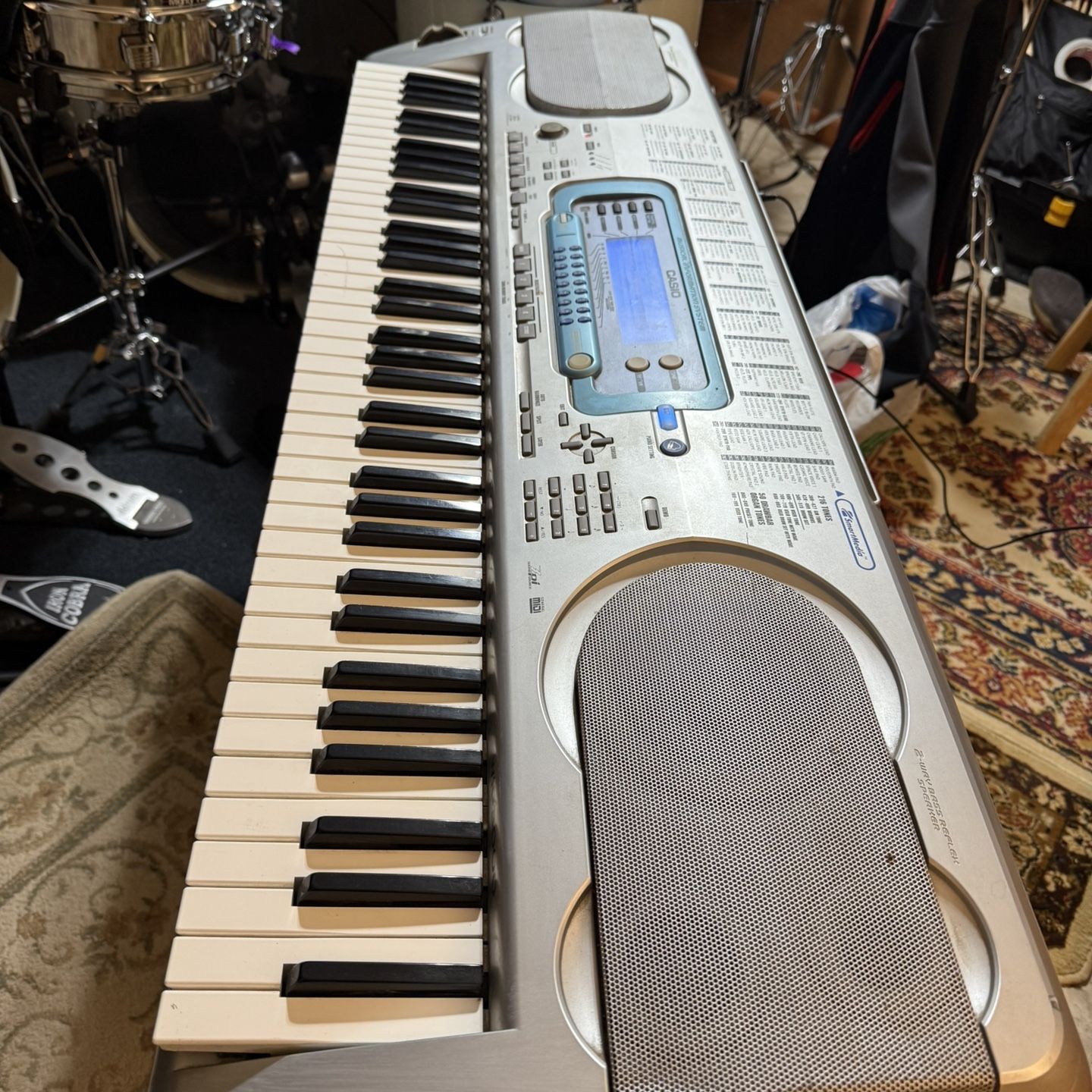 Casio WK 3000 full-size keyboard for Sale in Marysville, WA - OfferUp