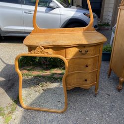 Birdseye Maple Bedroom Set