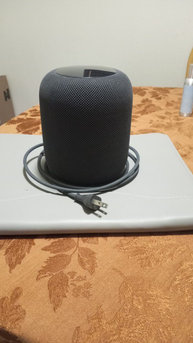 Apple Home Pod for Sale in Lorain, OH - OfferUp