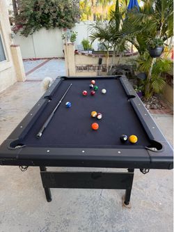 7ft pool table