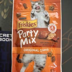 New never opened Purina Friskies Party Mix Cat Treats