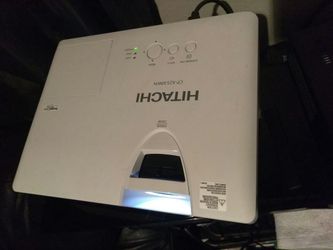 Projector HDMI Hitachi DLP alta definición