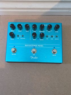 Fender Reflecting Pool Delay Reverb Pedal