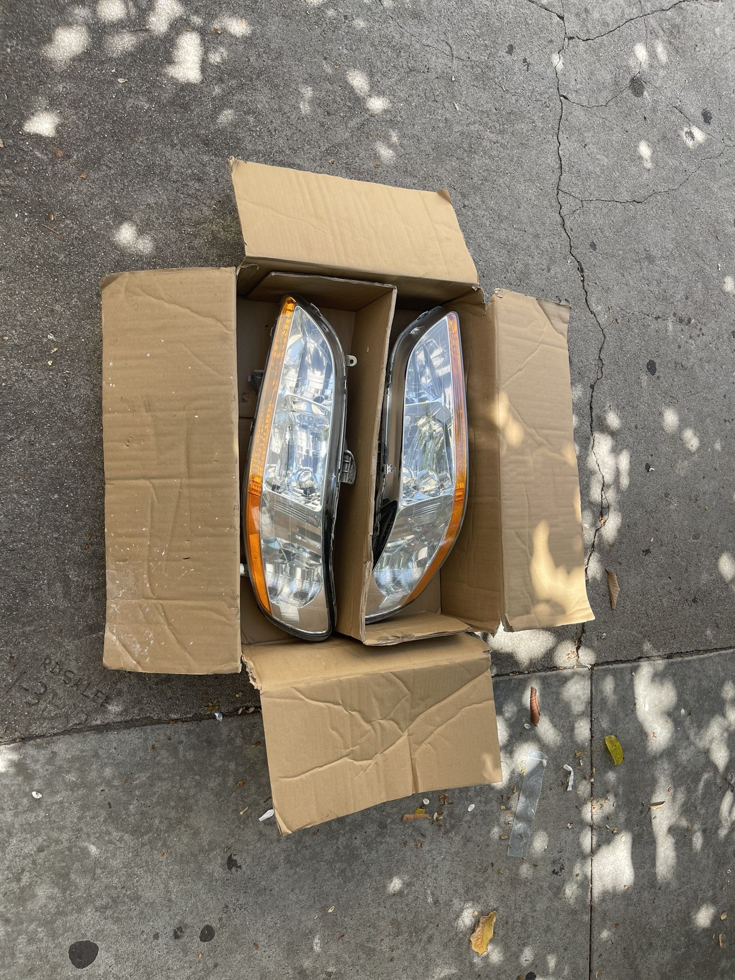 2000 V6 Honda Accord Headlights
