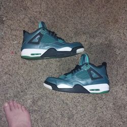 Jordan 4's Size 11