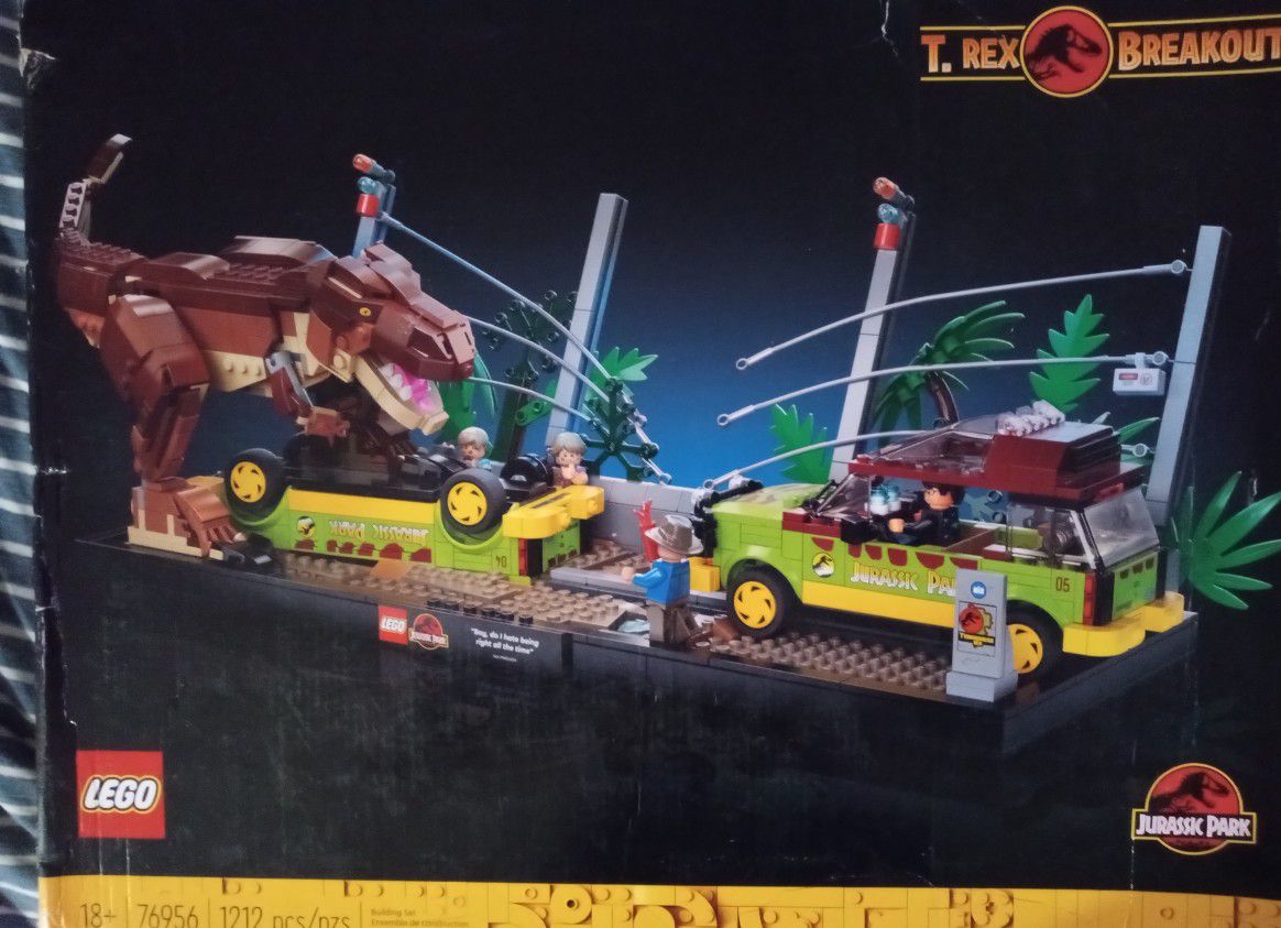 T-rex Breakout LEGO Set 