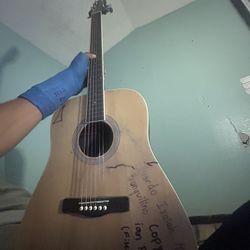Guitar Acoustic 