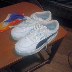 Puma Women's Size 4 And 1/2 Jared