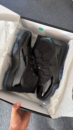 Jordan 11 Gamma Blue