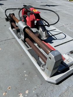 SKIL 3601-02 7 Amp Floor Saw with Lightweight Design for Transport Working Good $70 Firm On Price