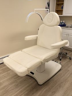 Medical Spa Closing!