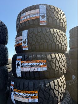 ‼️🚨vendo set de llantas 265 50 20 arroyo R/T tires