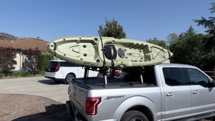 Lifetime Weber 132 Fishing Kayak with Yakima Bowdown racks