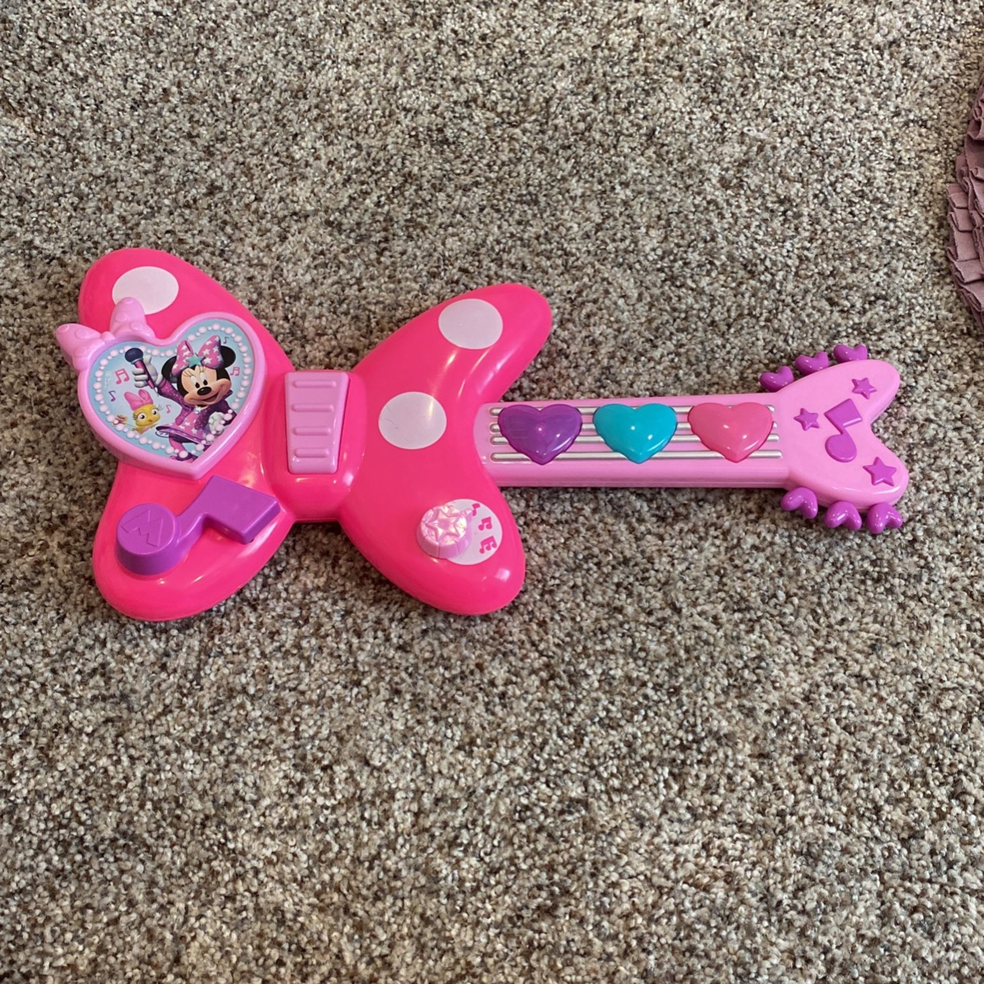 Minnie Mouse Music Guitar