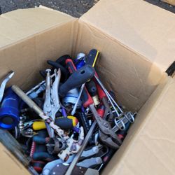 TOOL SALE TODAY 172 02 BAISELY BLVD