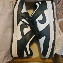 Nike Dunk Low Panda Men Size 11