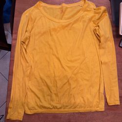 LNA XS 100% Long Sleeve Scoopneck Shirt