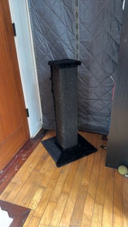 Scratching post