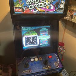 Stand up arcade game with 50 games