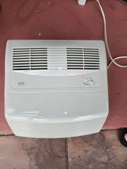 Hunter desktop air purifier