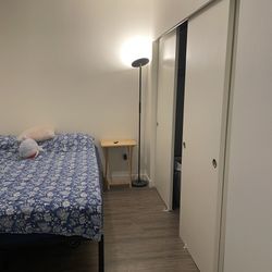 Amazon Basics Bed Frame 