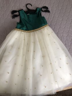 Girls dress size 5