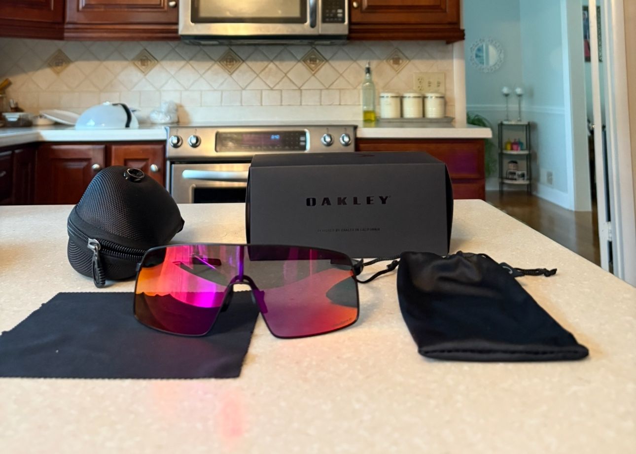 Oakley Sutro Ti Titantium New