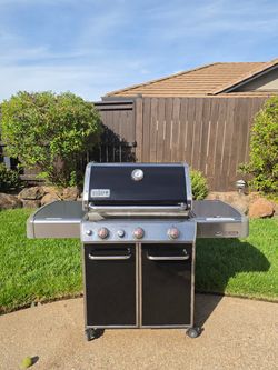 Weber Genesis Special Edition Natural Gas Grill + Cover