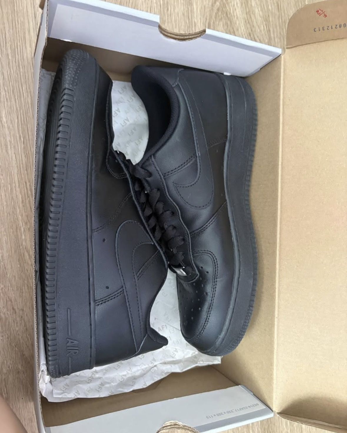 black air forces women’s 